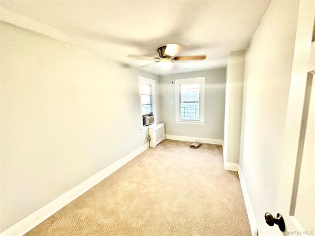 13749 231st Street, Laurelton, NY 11413