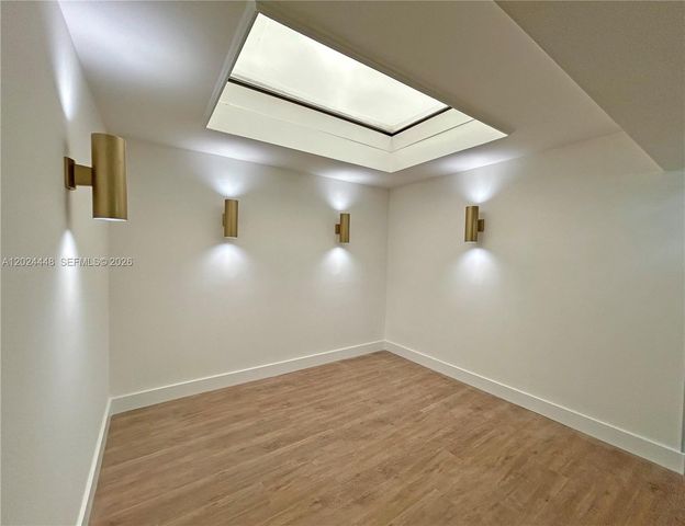 1222 Hillsboro Mile 15, Hillsboro Beach, FL 33062
