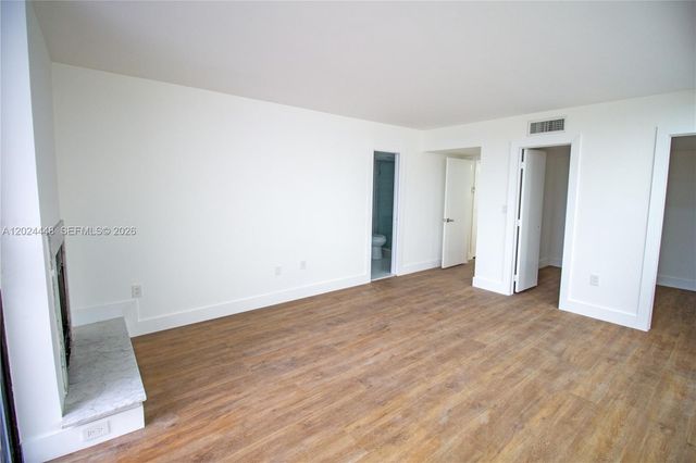 1222 Hillsboro Mile 15, Hillsboro Beach, FL 33062