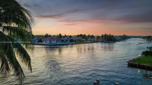 1222 Hillsboro Mile 15, Hillsboro Beach, FL 33062