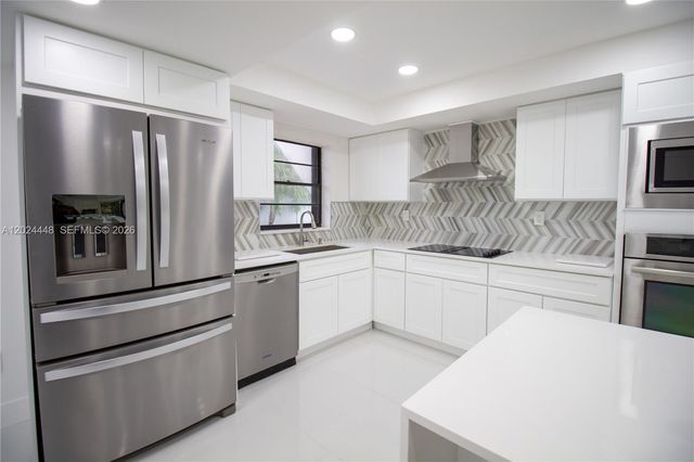 1222 Hillsboro Mile 15, Hillsboro Beach, FL 33062