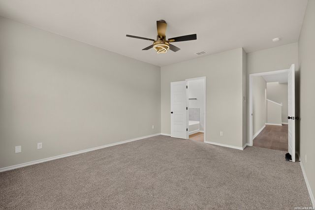 10423 GREEN PR, San Antonio, TX 78223