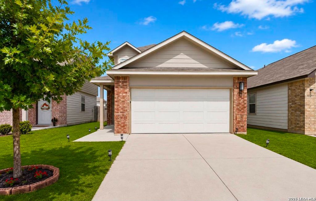 10423 GREEN PR, San Antonio, TX 78223