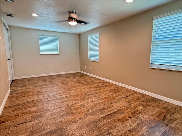 11305 OAK DRIVE, Riverview, FL 33578