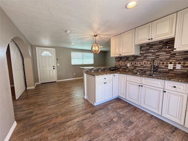 11305 OAK DRIVE, Riverview, FL 33578
