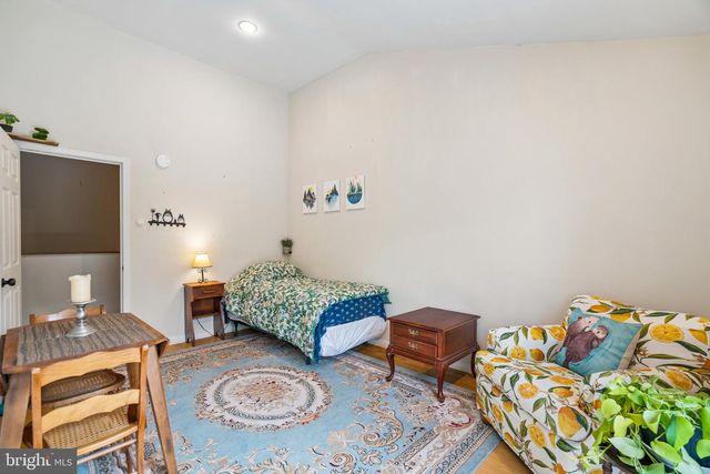 1231 N HOWARD ST, Philadelphia, PA 19122