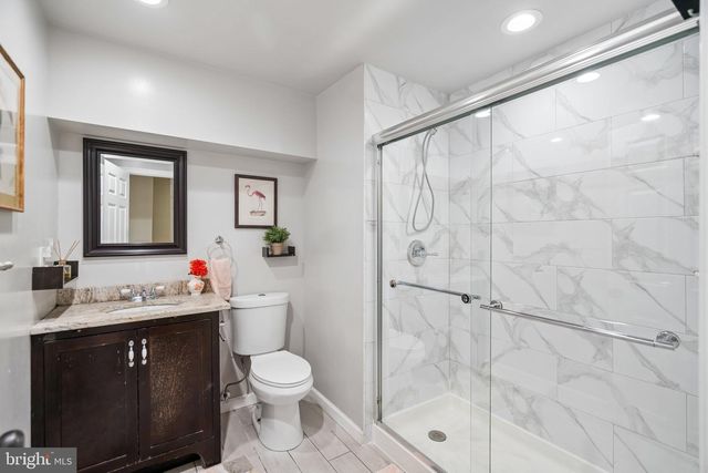 1231 N HOWARD ST, Philadelphia, PA 19122