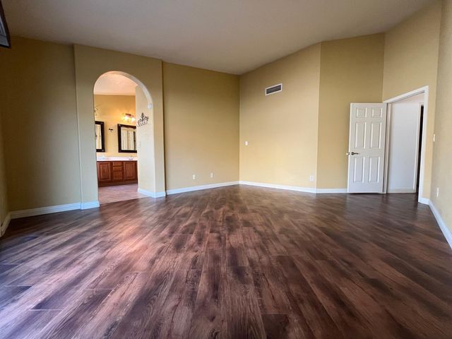 187 W Amanda Lane, Tempe, AZ 85284
