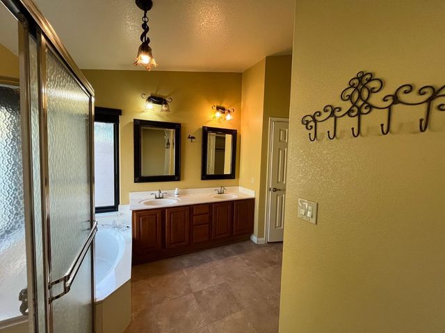 187 W Amanda Lane, Tempe, AZ 85284