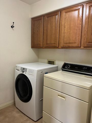 187 W Amanda Lane, Tempe, AZ 85284