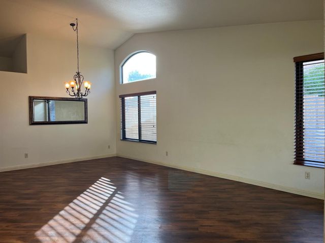 187 W Amanda Lane, Tempe, AZ 85284