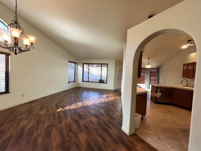 187 W Amanda Lane, Tempe, AZ 85284