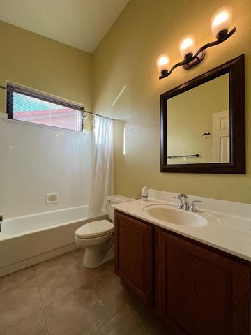 187 W Amanda Lane, Tempe, AZ 85284