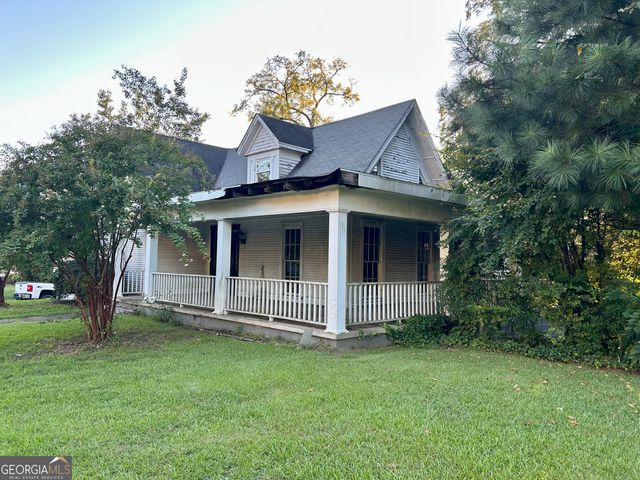 124 S Oliver Street, Elberton, GA 30635
