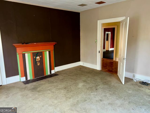 124 S Oliver Street, Elberton, GA 30635