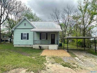 8 Dwight Avenue, Gadsden, AL 35904