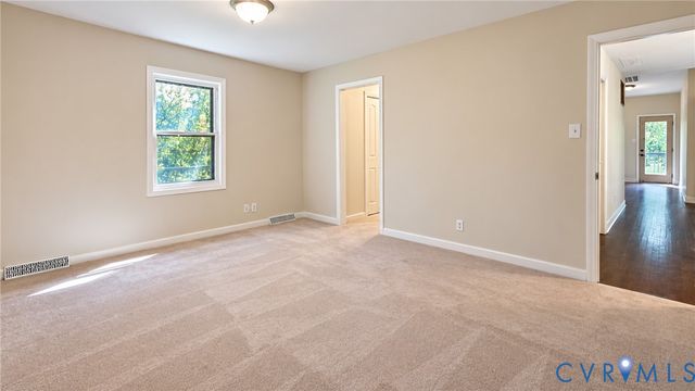 1401 Stone River Rd, North Chesterfield, VA 23235