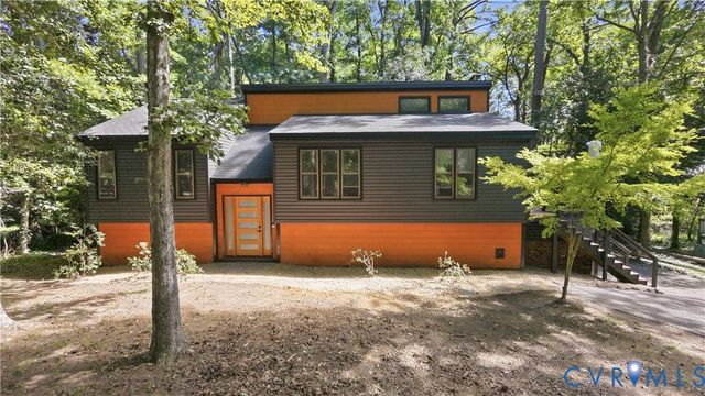 1401 Stone River Rd, North Chesterfield, VA 23235