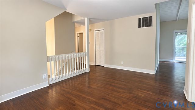 1401 Stone River Rd, North Chesterfield, VA 23235