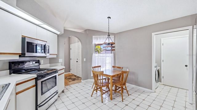 2519 WOOD OAK DRIVE, Sarasota, FL 34232