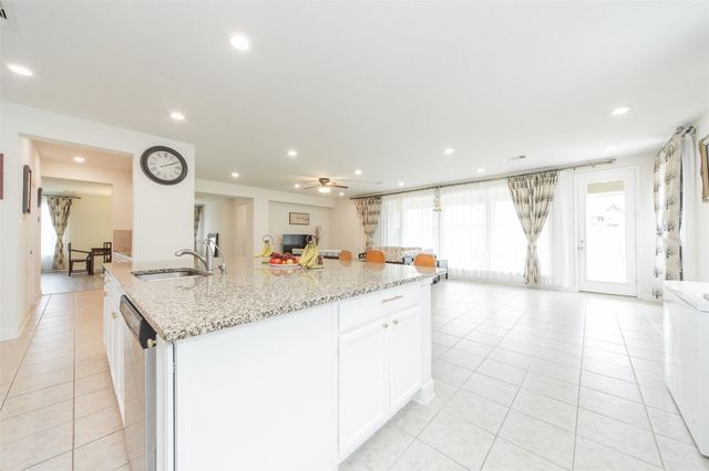 15406 Easton Gate Lane, Houston, TX 77044