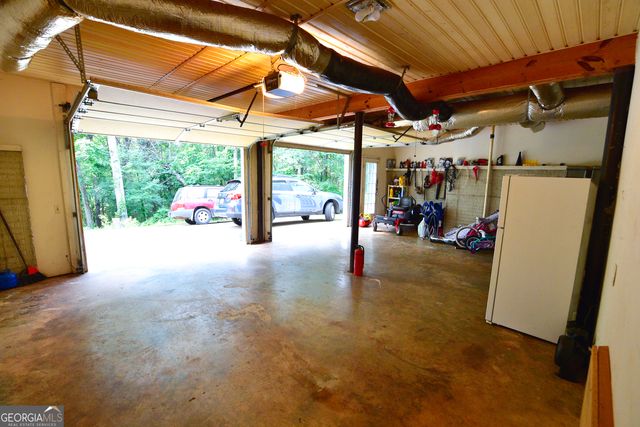 150 Whitaker Road, Lagrange, GA 30240