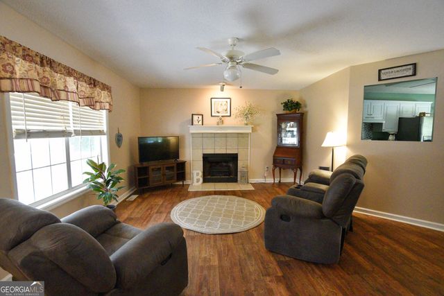 150 Whitaker Road, Lagrange, GA 30240