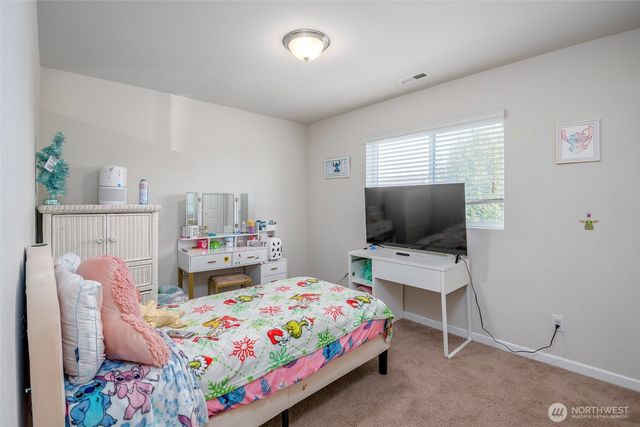 3104 10th Avenue NW, Puyallup, WA 98371