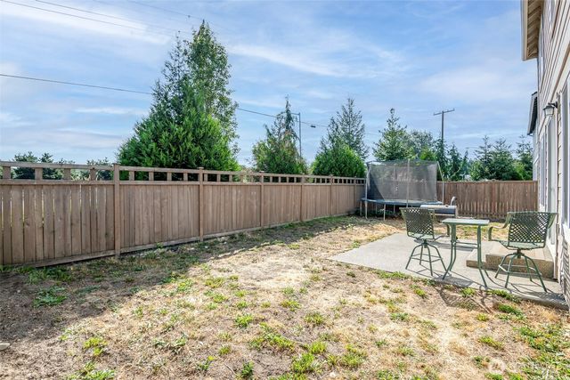 3104 10th Avenue NW, Puyallup, WA 98371