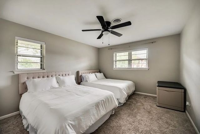 6501 E Mockingbird Lane, Dallas, TX 75214
