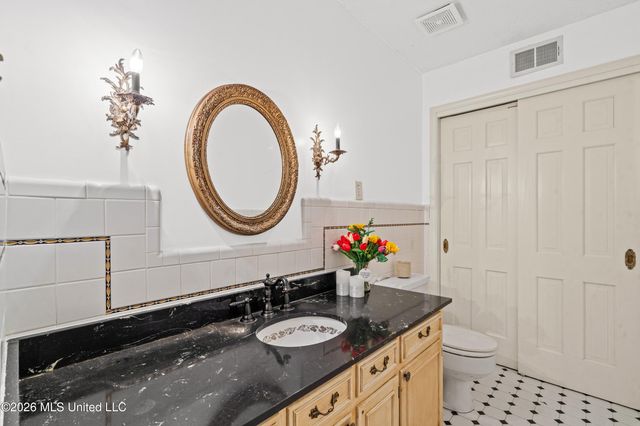 8619 Chesterfield Drive, Southaven, MS 38671