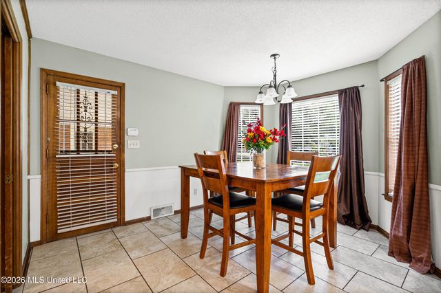 8619 Chesterfield Drive, Southaven, MS 38671