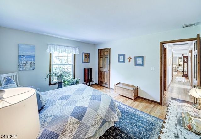 8 Edward Cir, Montville Twp., NJ 07045