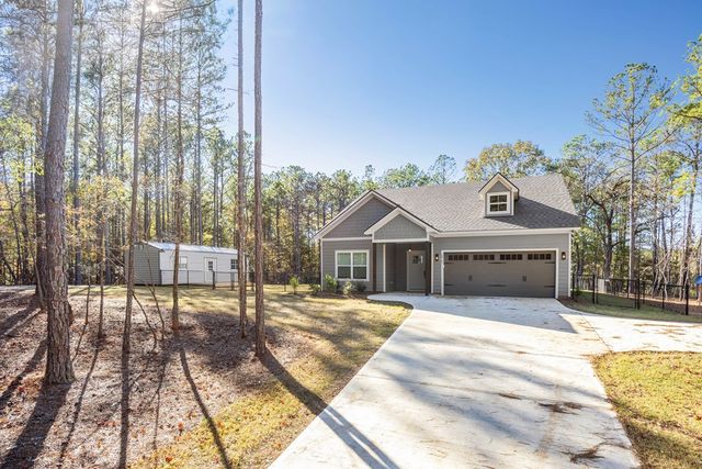 211 Dorsey Drive, Hamilton, GA 31811