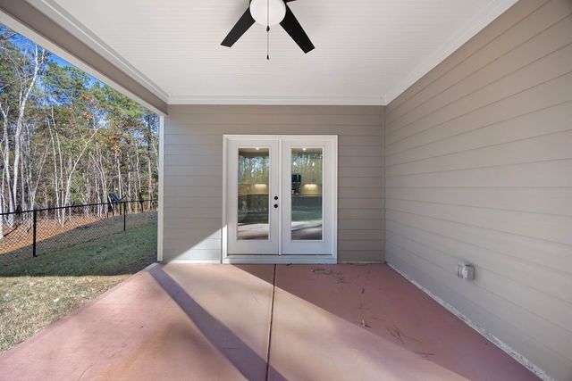 211 Dorsey Drive, Hamilton, GA 31811