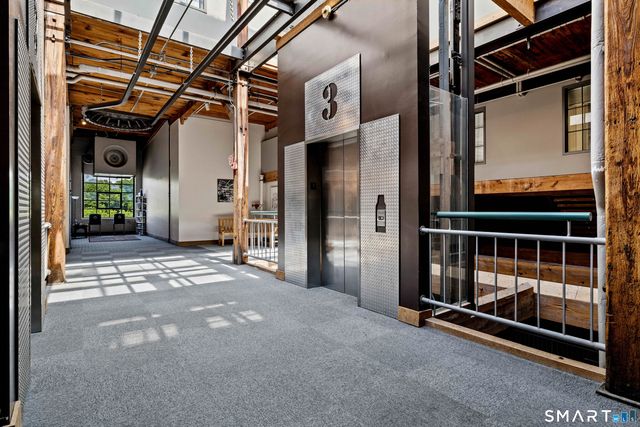 68 Thermos Avenue 110A, Norwich, CT 06360