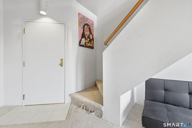 68 Thermos Avenue 110A, Norwich, CT 06360