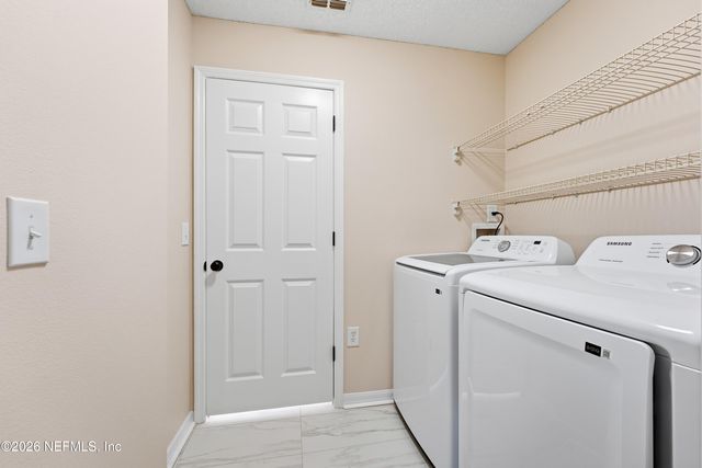 3005 SUNSET RIDGE Drive, Middleburg, FL 32068