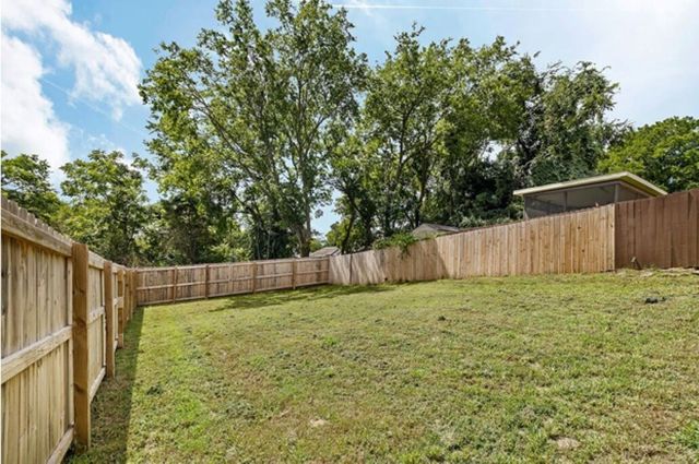 1835 Glade St, Nashville, TN 37207