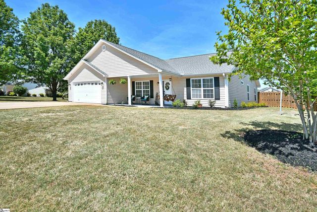 2 Spring Sky Court, Taylors, SC 29687