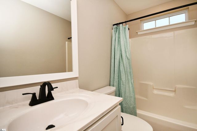 2 Spring Sky Court, Taylors, SC 29687