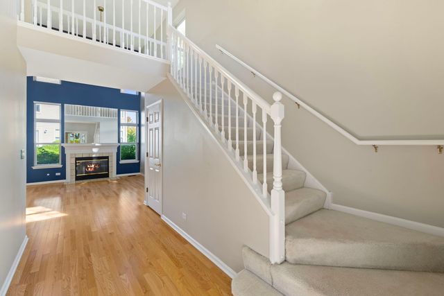 1576 E Citadel Court, Palatine, IL 60067