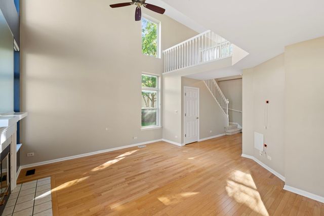 1576 E Citadel Court, Palatine, IL 60067