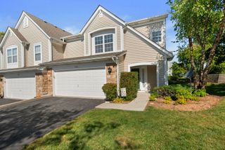 1576 E Citadel Court, Palatine, IL 60067