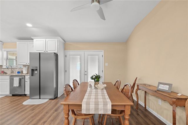5531 Cole Lane, College Station, TX 77845