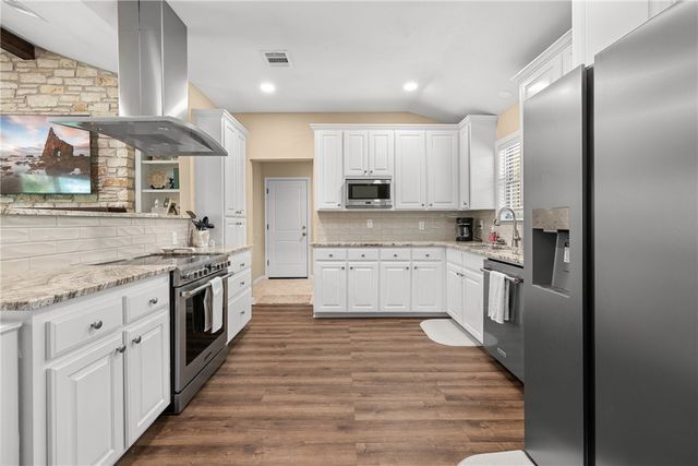 5531 Cole Lane, College Station, TX 77845