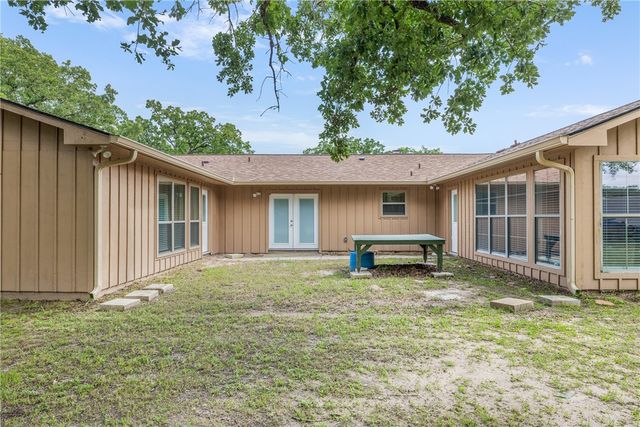 5531 Cole Lane, College Station, TX 77845