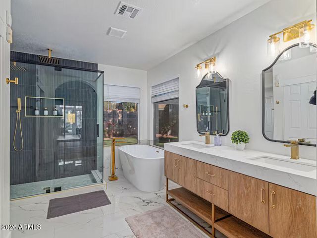 4537 E LE MARCHE Avenue, Phoenix, AZ 85032