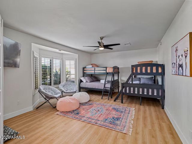 4537 E LE MARCHE Avenue, Phoenix, AZ 85032