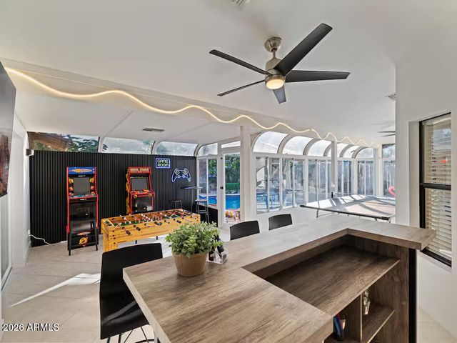 4537 E LE MARCHE Avenue, Phoenix, AZ 85032